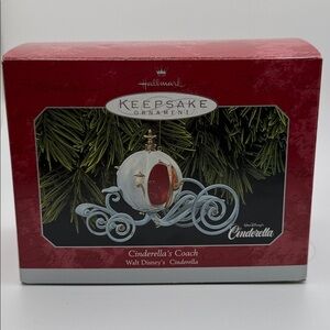 1998 Cinderella's Coach Hallmark Ornament